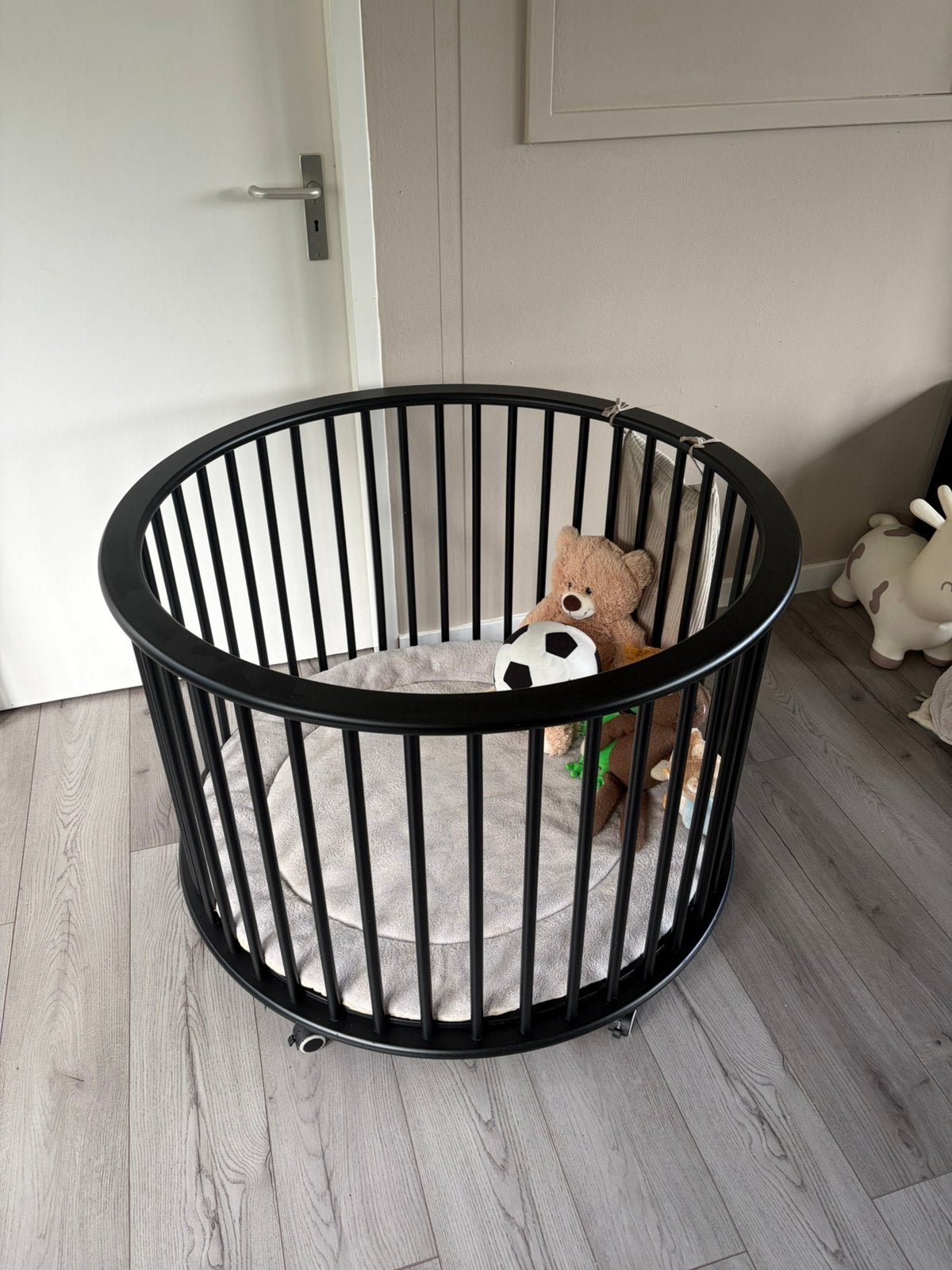 Bopita box Rondo mat zwart, Kinderen en Baby's, Ophalen, Zo goed als nieuw, Rond, Boxkleed