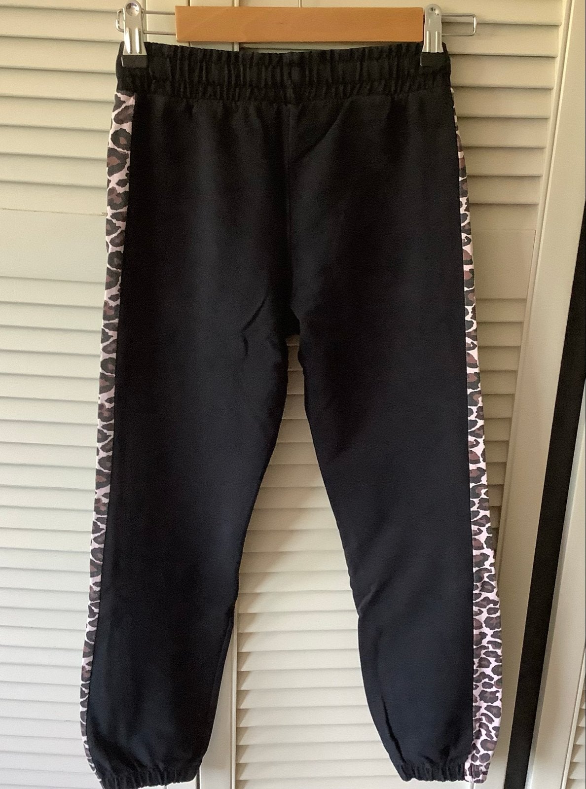 Tom Du joggingbroek maat 140/146 met panterprint, Kinderen en Baby's, Ophalen of Verzenden, Zo goed als nieuw, Meisje, Broek