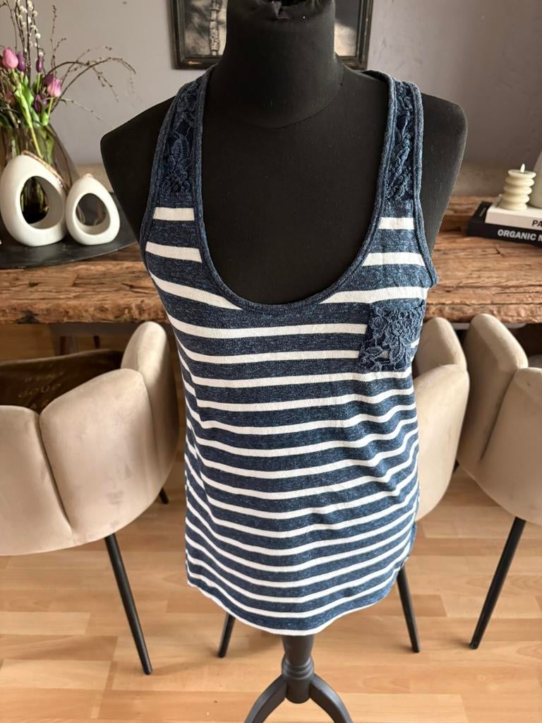 Suerdry zomerse mouwloze top mt M ZGAN, Kleding | Dames, Tops, Ophalen of Verzenden, Zo goed als nieuw, Maat 38/40 (M), Zonder mouw