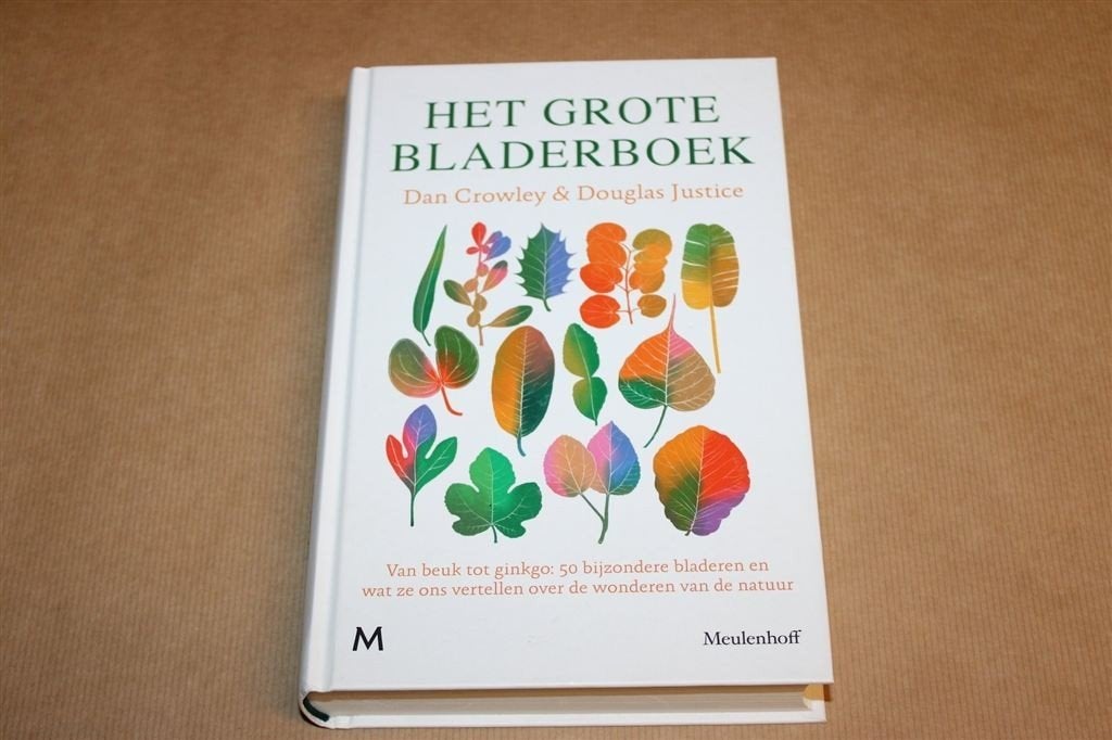 Het Grote Bladerboek — Van Beuk tot Ginkgo, 50 Bladeren, Ophalen of Verzenden, Zo goed als nieuw
