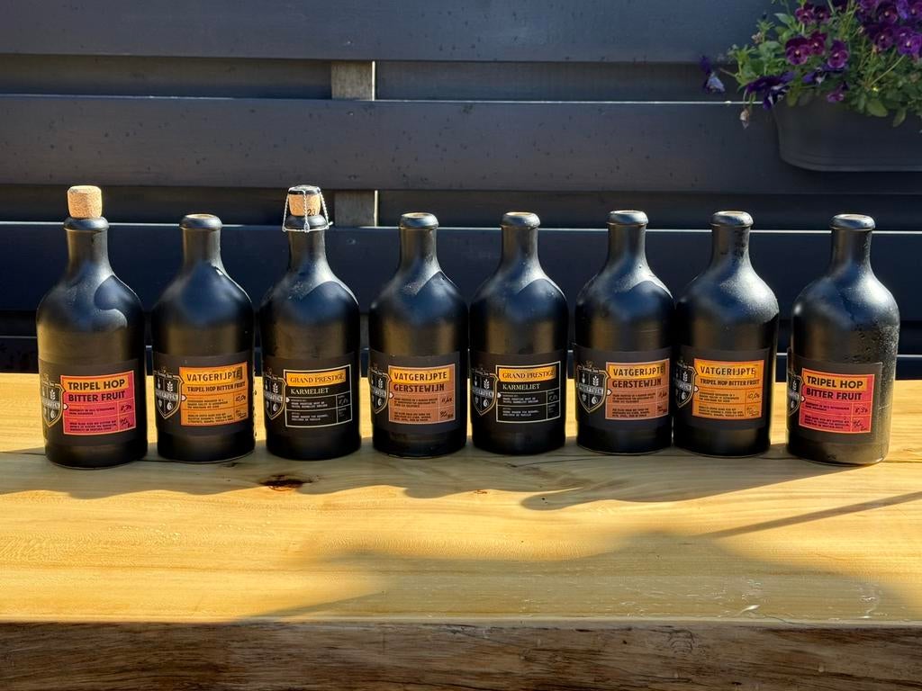 Hertog Jan stenen kruikjes - Decoratie/Verzamelaar, Verzamelen, Biermerken, Gebruikt, Flesje(s), Hertog Jan, Ophalen of Verzenden