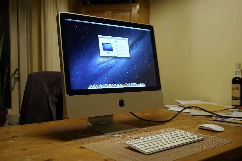 iMac 20" begin 2009 2,66GHz, Computers en Software, Apple Desktops, Zo goed als nieuw, iMac, HDD, 2 tot 3 Ghz, 8 GB, Ophalen of Verzenden