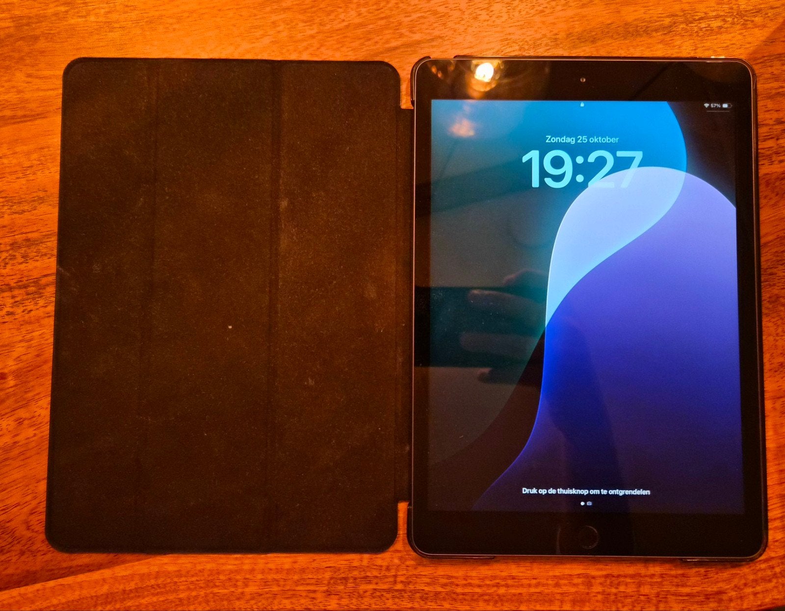 Apple iPad (7e generatie) Wi-Fi 32GB - Zo goed als nieuw, 32 GB, Apple iPad, Zwart, Zo goed als nieuw