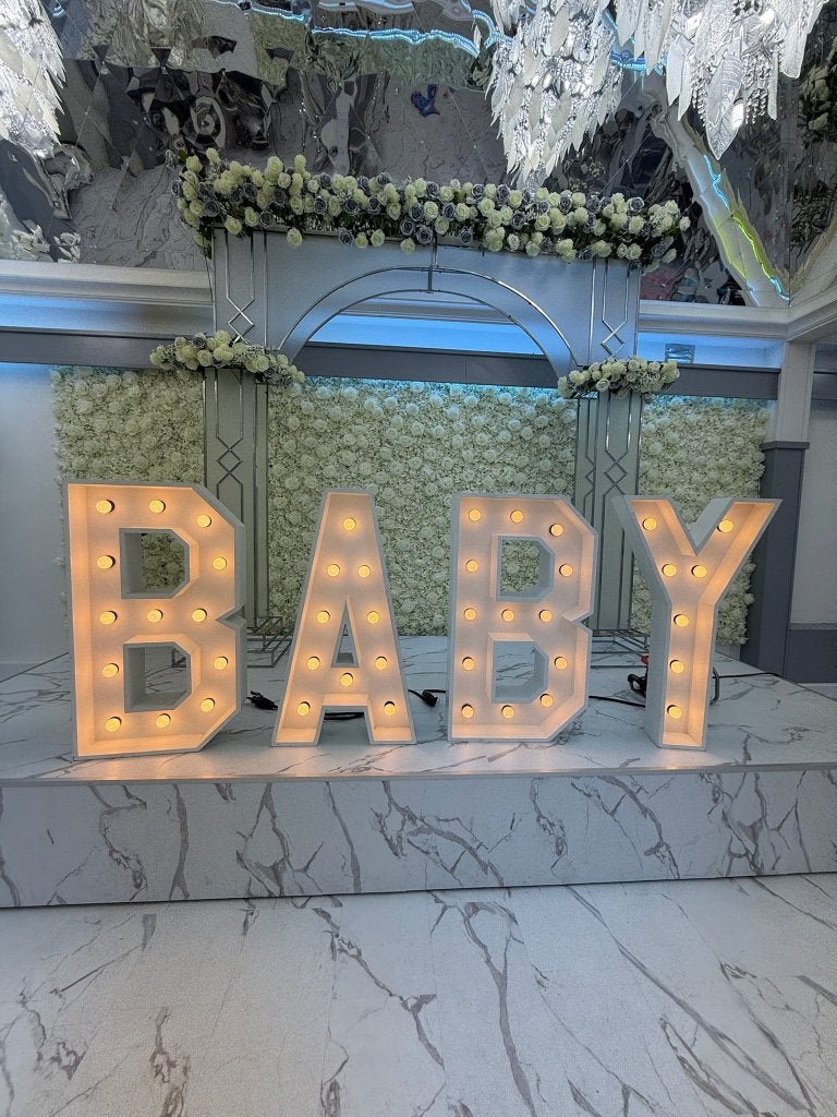 BABY Luxe lichtletters te HUUR!, Ophalen, Nieuw, Geboorte of Huwelijk