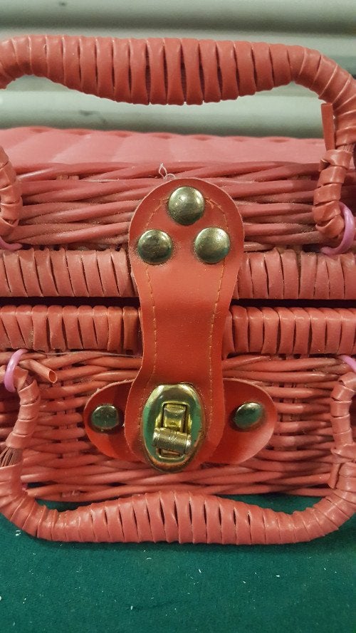 mandje roze met sluiting, Ophalen of Verzenden, 'T Olde Gre-j, Info@toldegrej.nl, Endepoelstraat 20f Didam