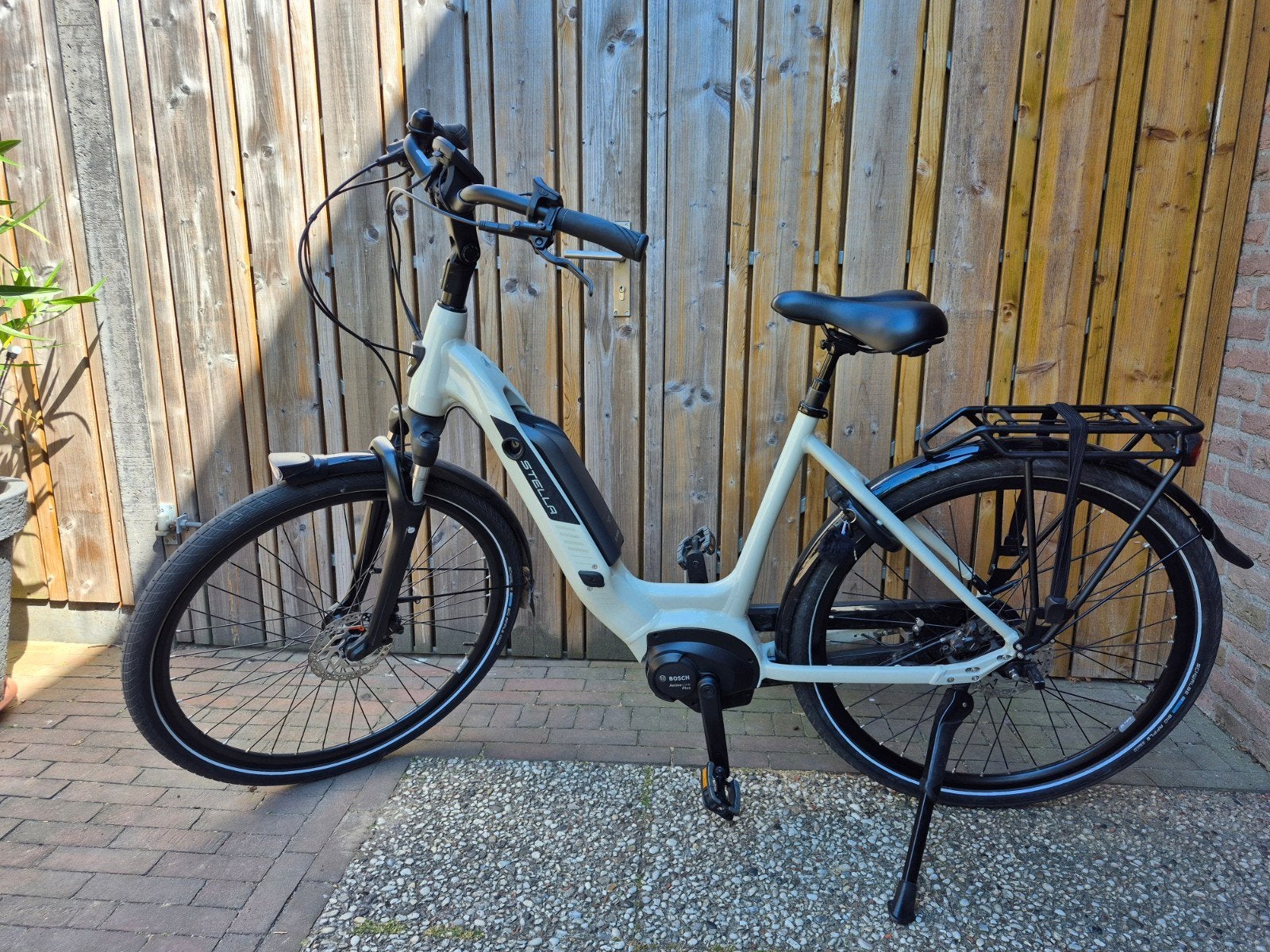 Stella Livorno, 2024, bosch active line plus motor, Zo goed als nieuw, 51 tot 55 cm, 50 km per accu of meer, Ophalen