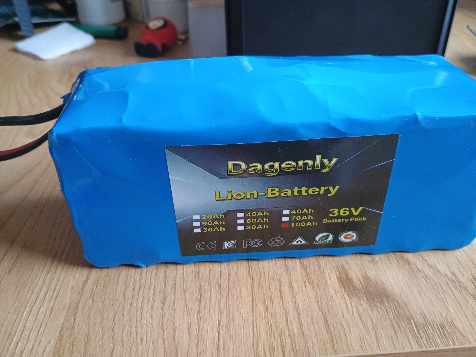 Dagenly 36V Li-ion Accu - Perfect voor E-bikes/steps, Ophalen of Verzenden, Gebruikt