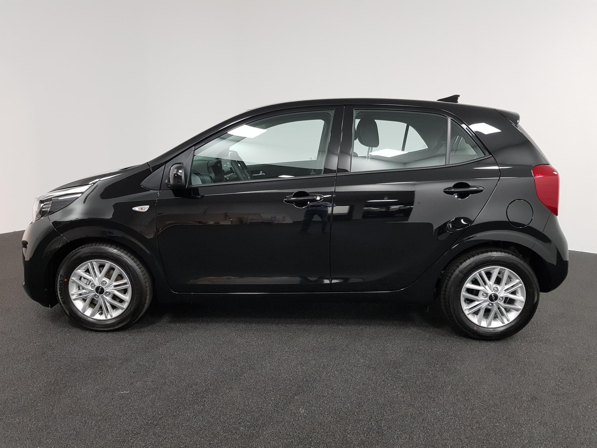 Kia Picanto 1.0 DPi Automaat DynamicLine Navigatie Apple Car, Auto's, Kia, 877 kg, Stof, Gebruikt, 4 stoelen