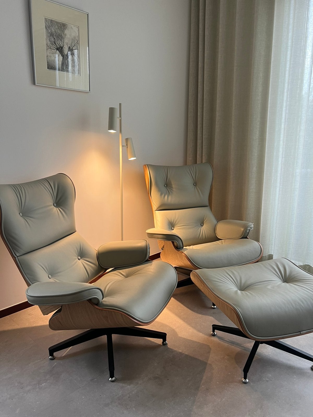 Twee design draai fauteuils incl hocker te koop., Ophalen, 75 tot 100 cm, Zo goed als nieuw, Leer