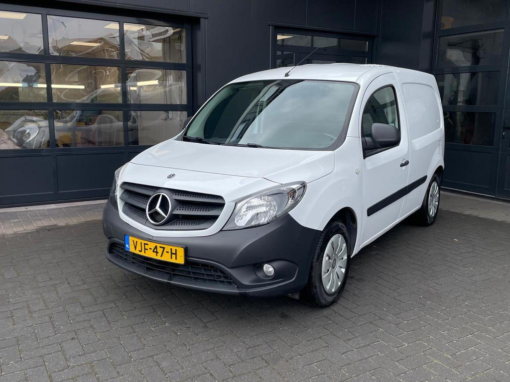 Mercedes-Benz Citan 108 CDI, Voorwielaandrijving, Gebruikt, 4 cilinders, Wit
