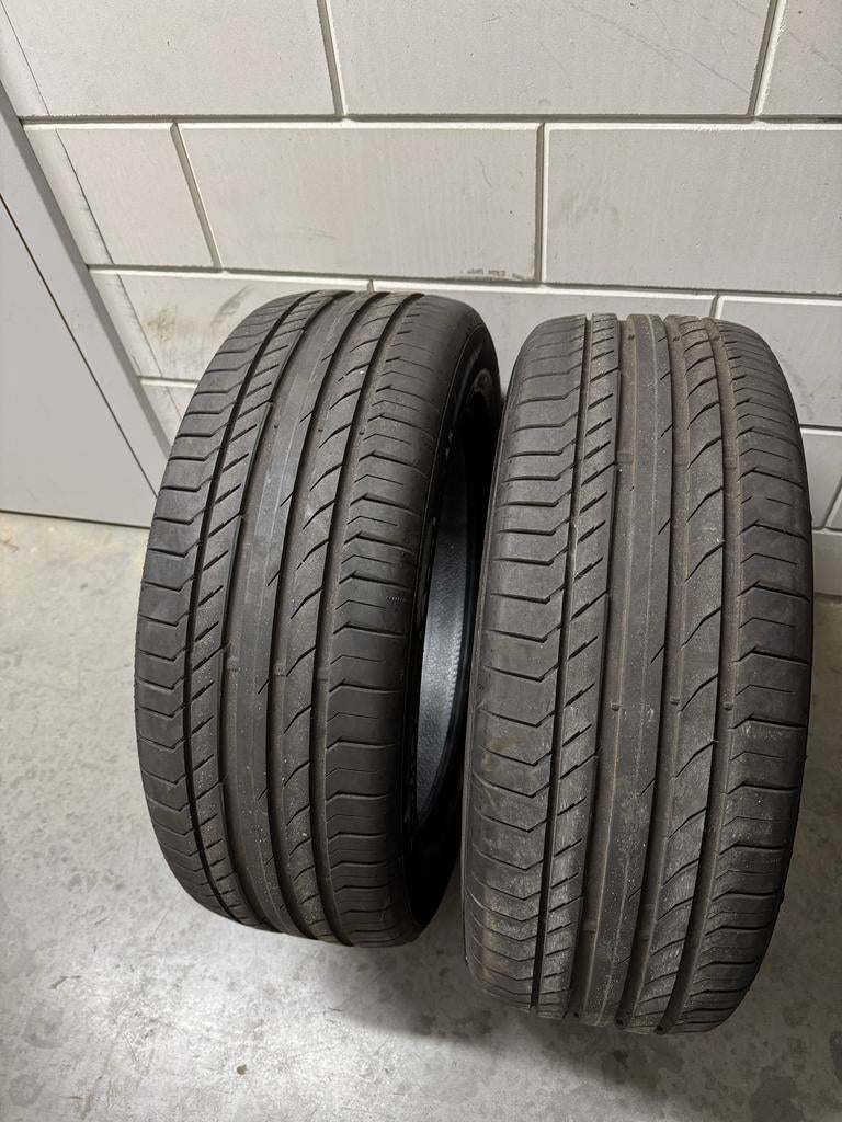 Te koop: 2x Continental 235/55 R19 V XL Zomerbanden 7mm, Auto-onderdelen, Banden en Velgen, Gebruikt, 235 mm, Band(en), Personenwagen