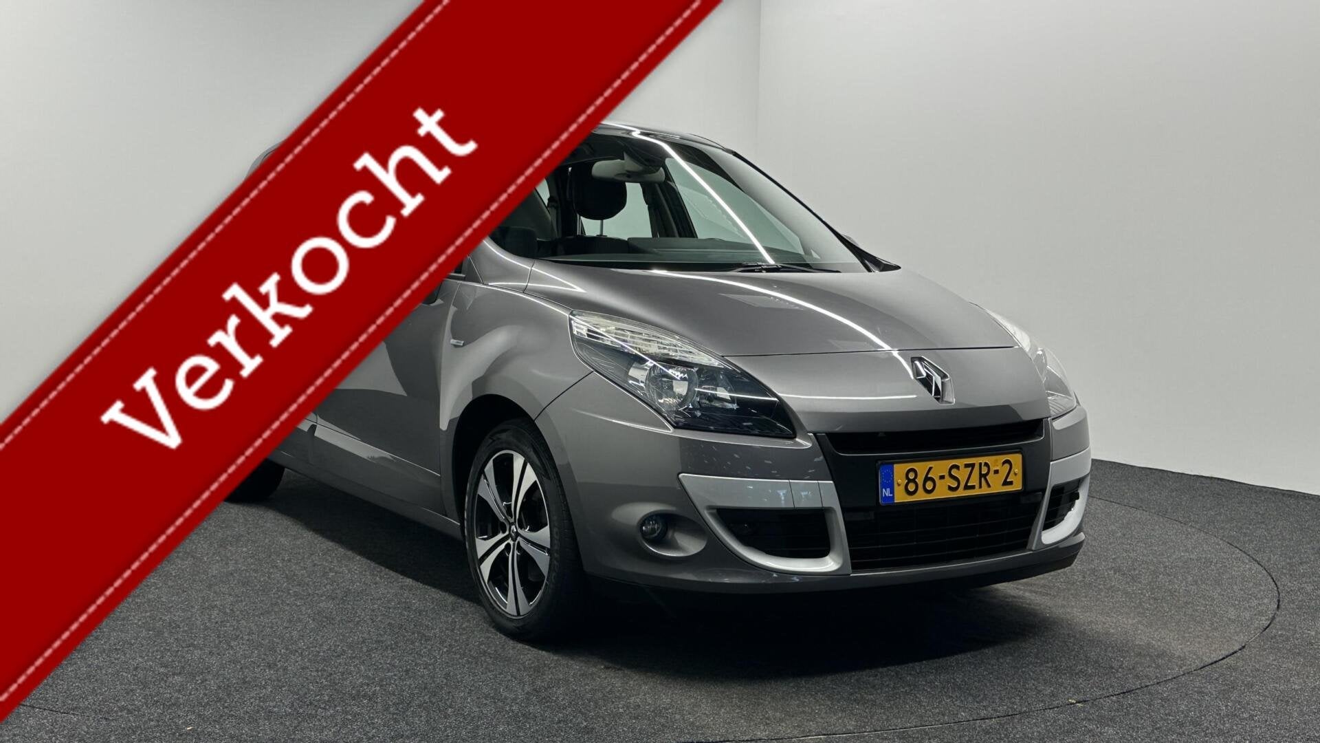 Renault Scenic 1.4 TCe Bose CAMERA TREKHAAK NAVI CRUISE ECC, Auto's, Renault, Voorwielaandrijving, Euro 5, Gebruikt, 4 cilinders