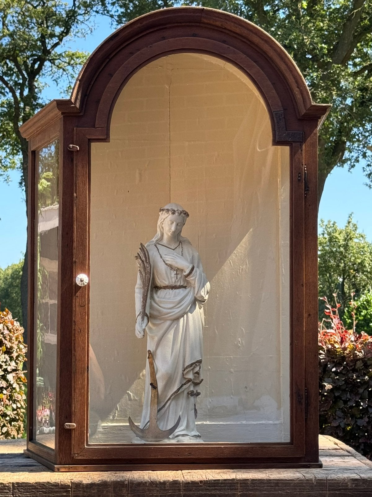 Antiek, vitrine, Belgie, eikenhout, gebogen bovenkant,, Ophalen