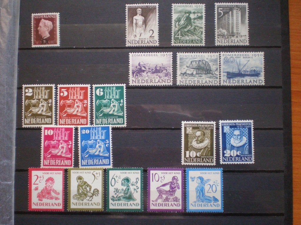 jaargang ( ook per serie) 1950 Postfris ( V 609)..€ 13,50, Postzegels en Munten, Postzegels | Nederland, Ophalen of Verzenden
