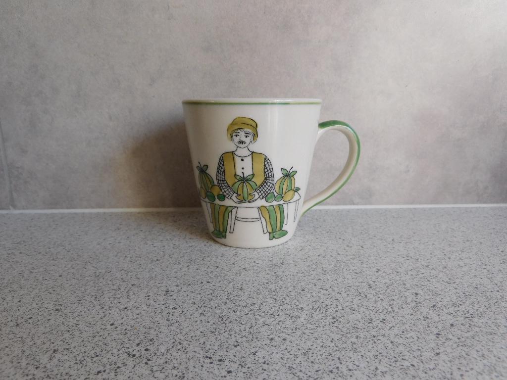 Mok 190 ml. Groentenverkoper Vic's Handpainted, Ophalen of Verzenden, Zo goed als nieuw, Overige stijlen, Kop(pen) en/of Schotel(s)