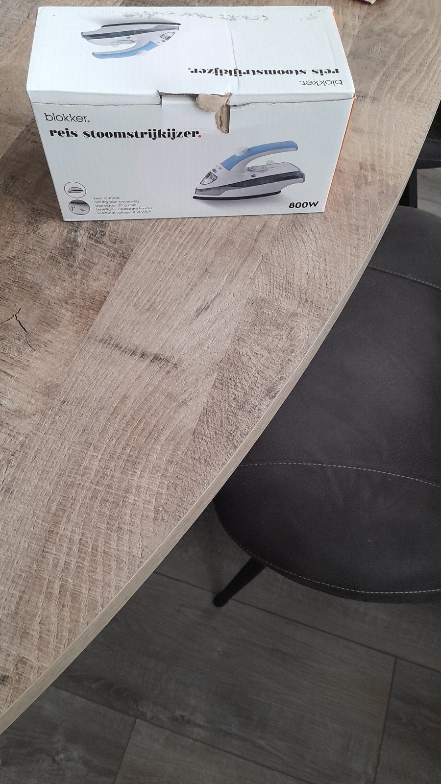 Blokker Reis Stoomstrijkijzer 800W - Nieuw in doos, Ophalen of Verzenden, Nieuw, Strijkijzer met snoer