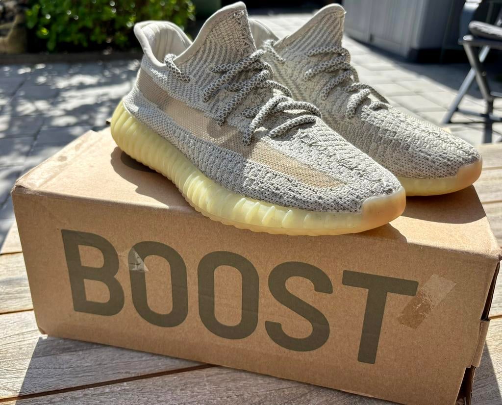 Yeezy 350, Verzenden, Zo goed als nieuw, Jongen of Meisje