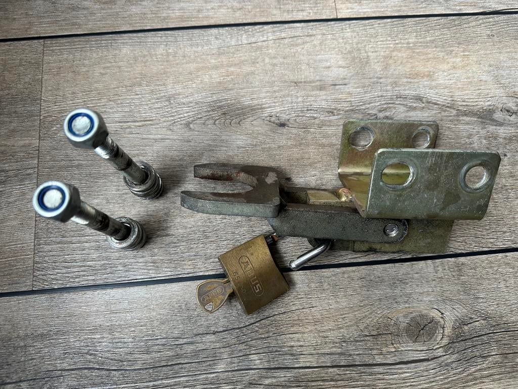 Aanhangerslot onderbouw Alko (AL161+AK270), Ophalen, Gebruikt