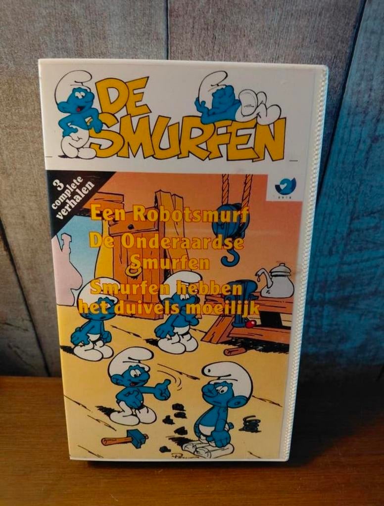 De Smurfen videoband. Robotsmurf, onderaardse smurfen, Ophalen of Verzenden, Gebruikt, Tekenfilms en Animatie