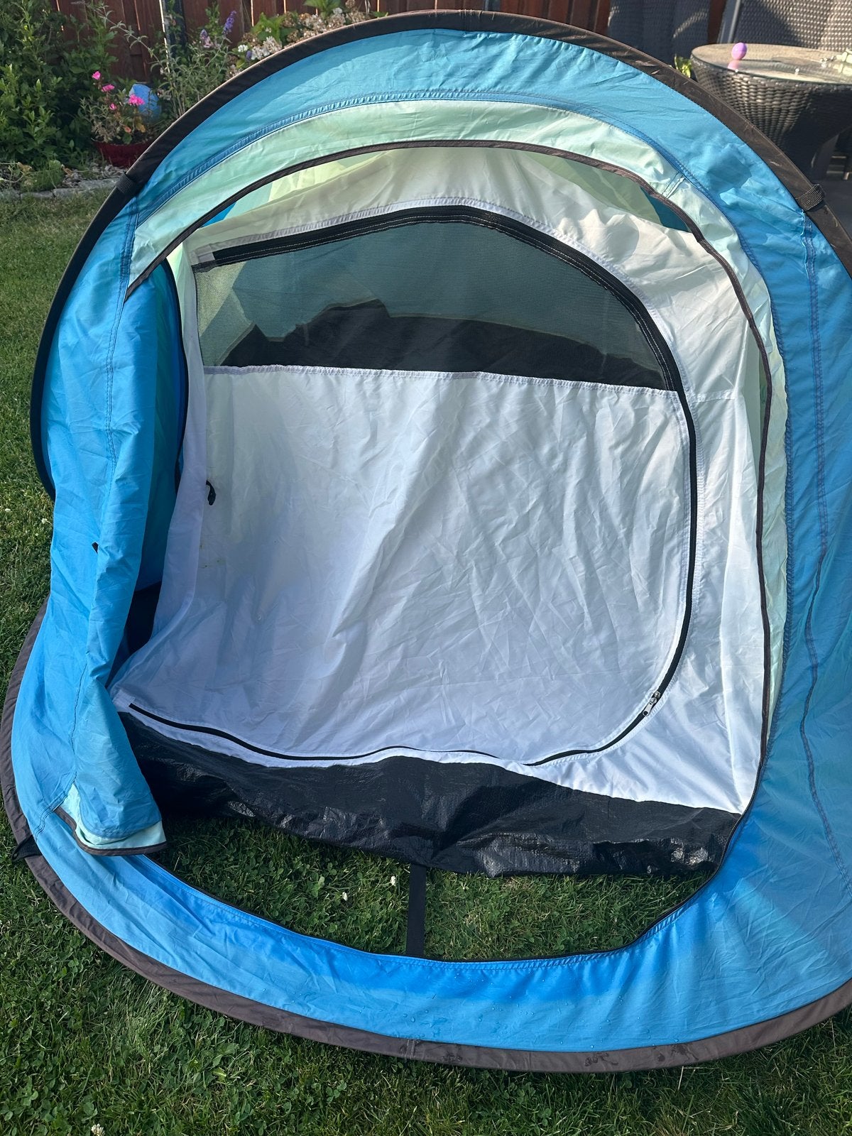 Froyak Pop-up Tent 2P - Snel Opzetbaar, Ophalen of Verzenden, Gebruikt, Tot en met 2