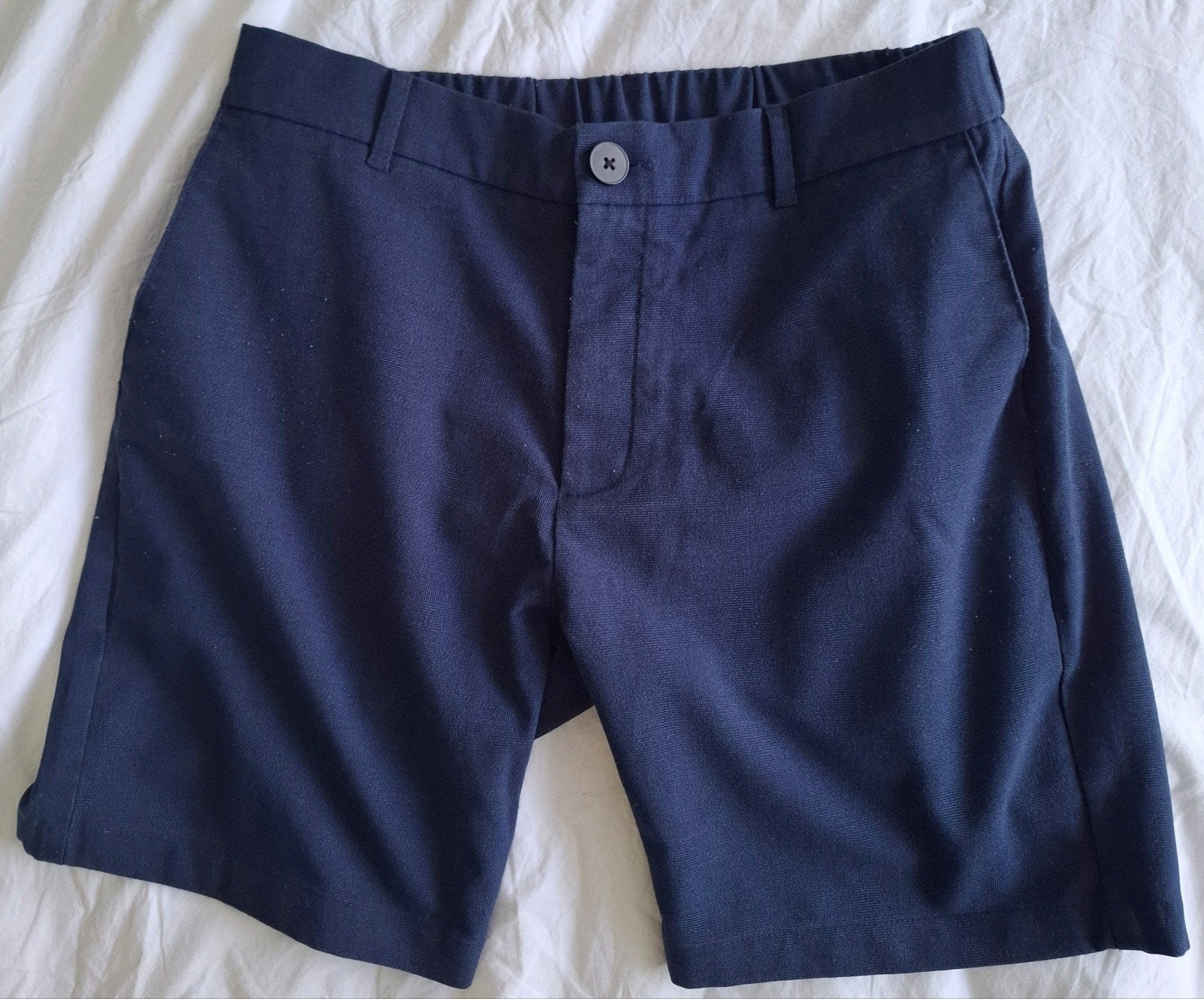 Daily Aesthetikz Donkerblauwe Shorts Maat M, Ophalen of Verzenden, Zo goed als nieuw, DAILY AESTHETIKZ, Maat 48/50 (M)