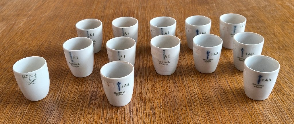 13 laboratorium kroesjes type A3 + A1 + 79c, Ophalen of Verzenden