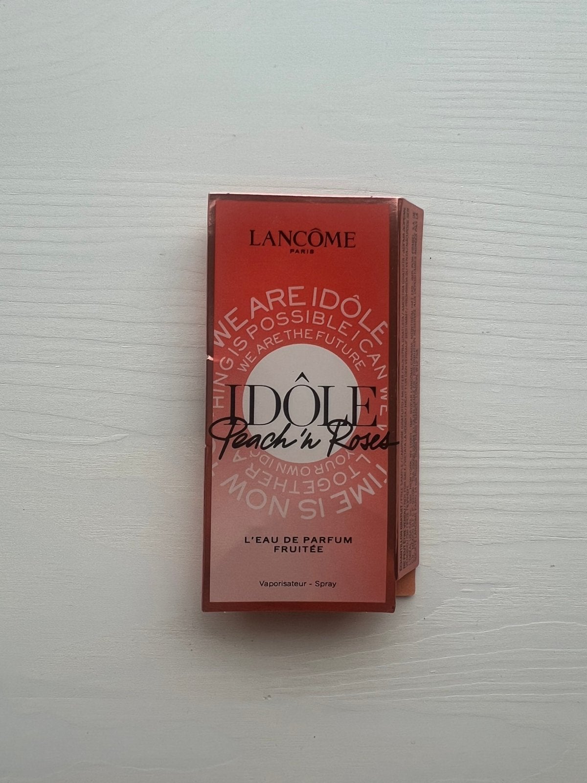 Lancôme Idôle Peach ‘n Roses parfum proefje, Sieraden, Tassen en Uiterlijk, Ophalen of Verzenden, Nieuw