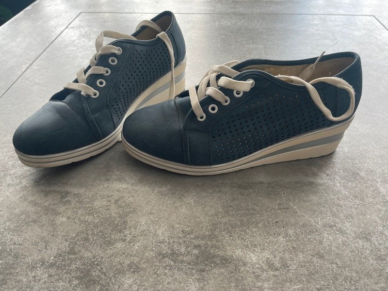 Schoenen met sleehak, blauw, maat 40, Schoenen met lage hakken, Blauw, Ophalen of Verzenden, Gedragen