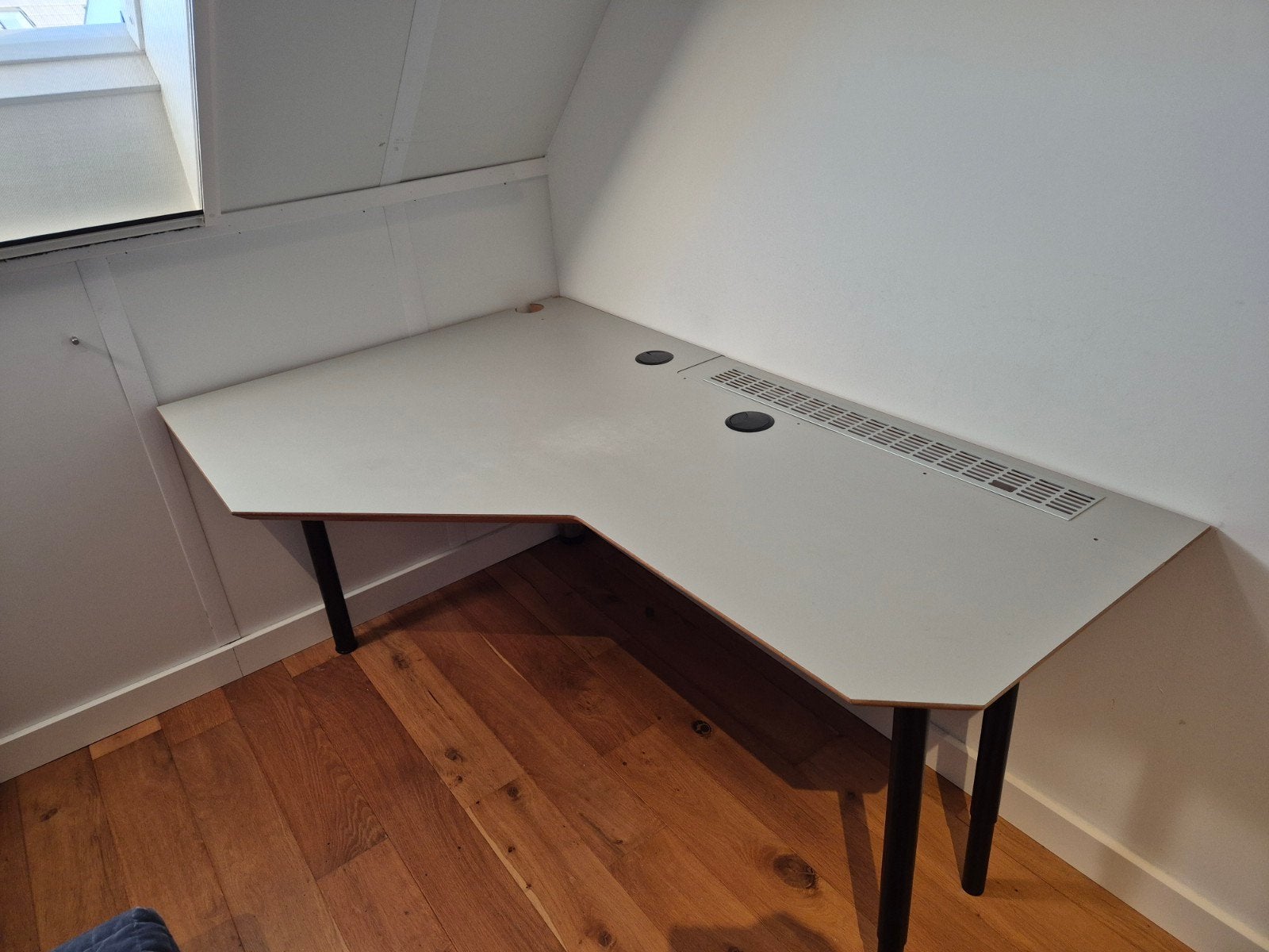 Hoekbureau grijs MDF 170x105cm, Ophalen, Gebruikt, Spaanplaat of MDF, Hoekbureau