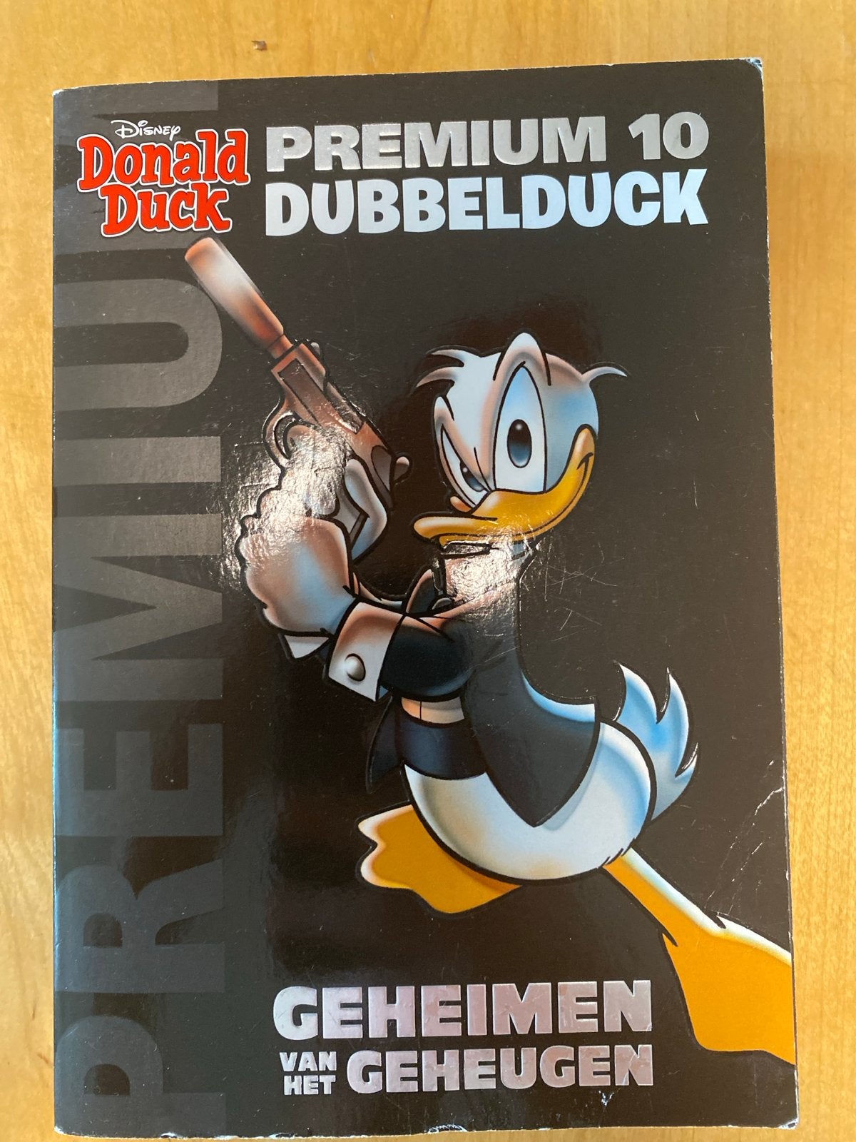 Donald Duck Premium Dubbelduck 10: Geheimen van het Geheugen, Boeken, Eén stripboek, Ophalen of Verzenden, Gelezen
