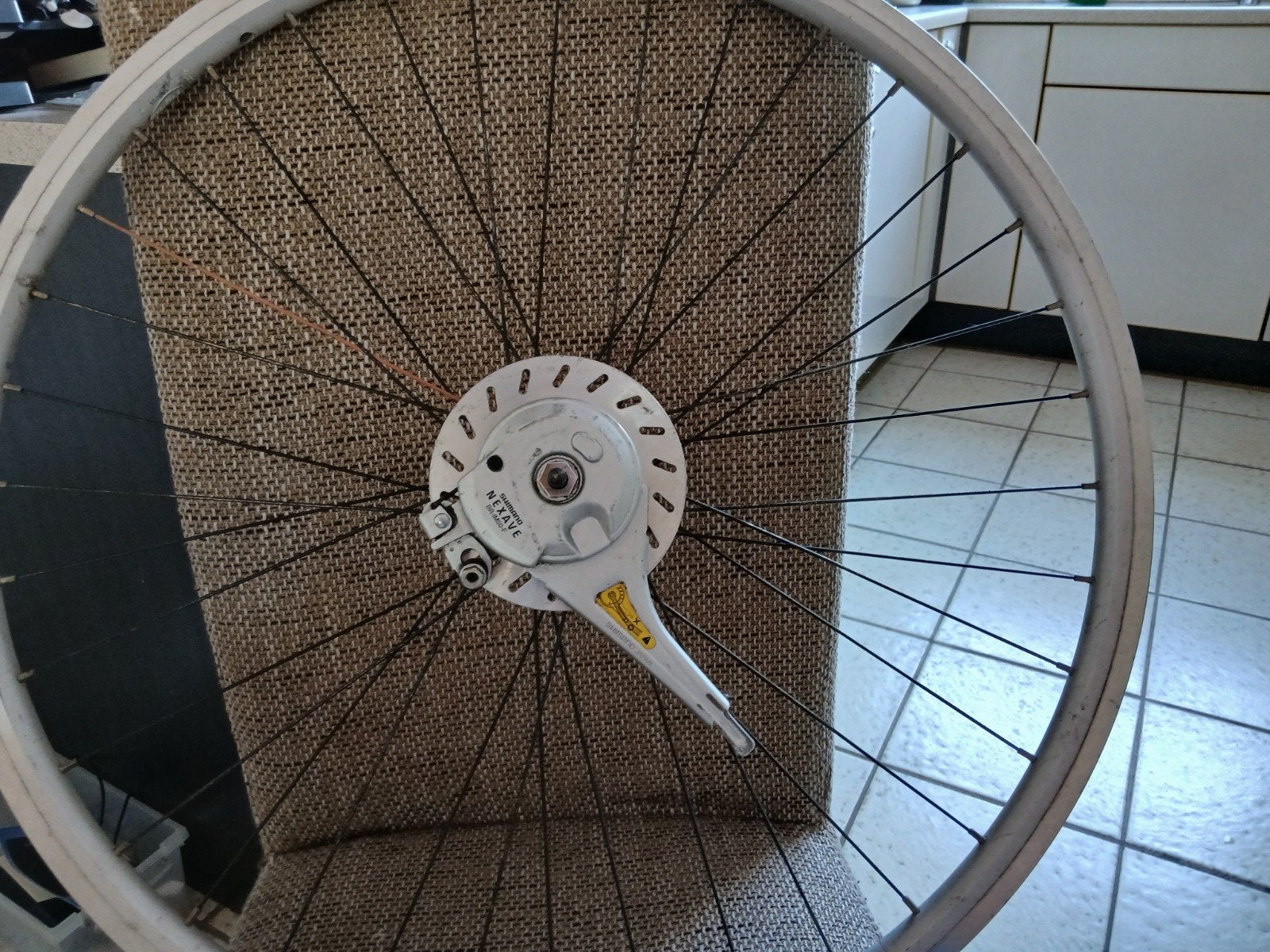 Voorwiel fiets, Rigida alu 28 velg, shimano nexave rollerbr., Ophalen