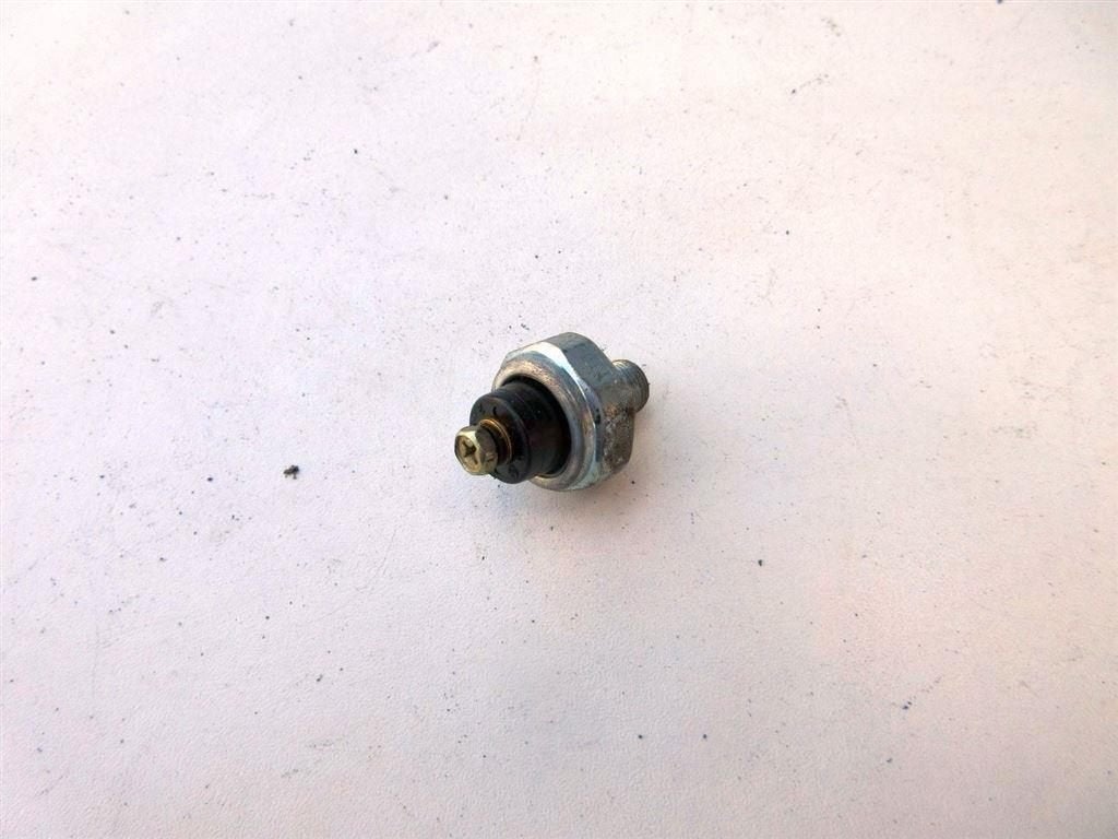 Suzuki GSX750EF oliedruk sensor GSX750ES oil pressure sensor, Ophalen of Verzenden