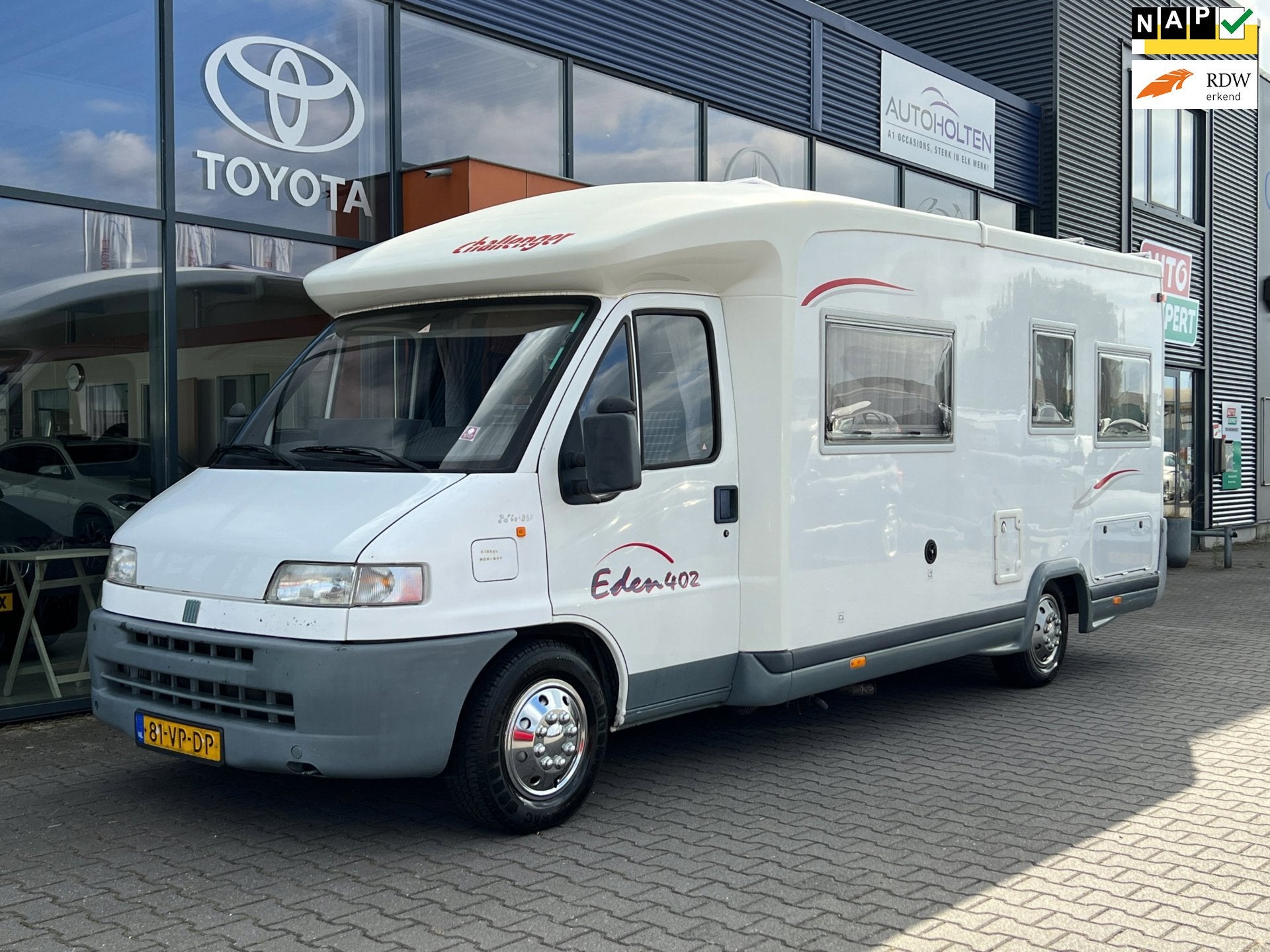 Fiat 2.8 JTD|Dwarsbed|Zonnepaneel|Fietsendrager|4 slaapplekk, Caravans en Kamperen, Elektrische ramen, Douche, Bedrijf, Fiat