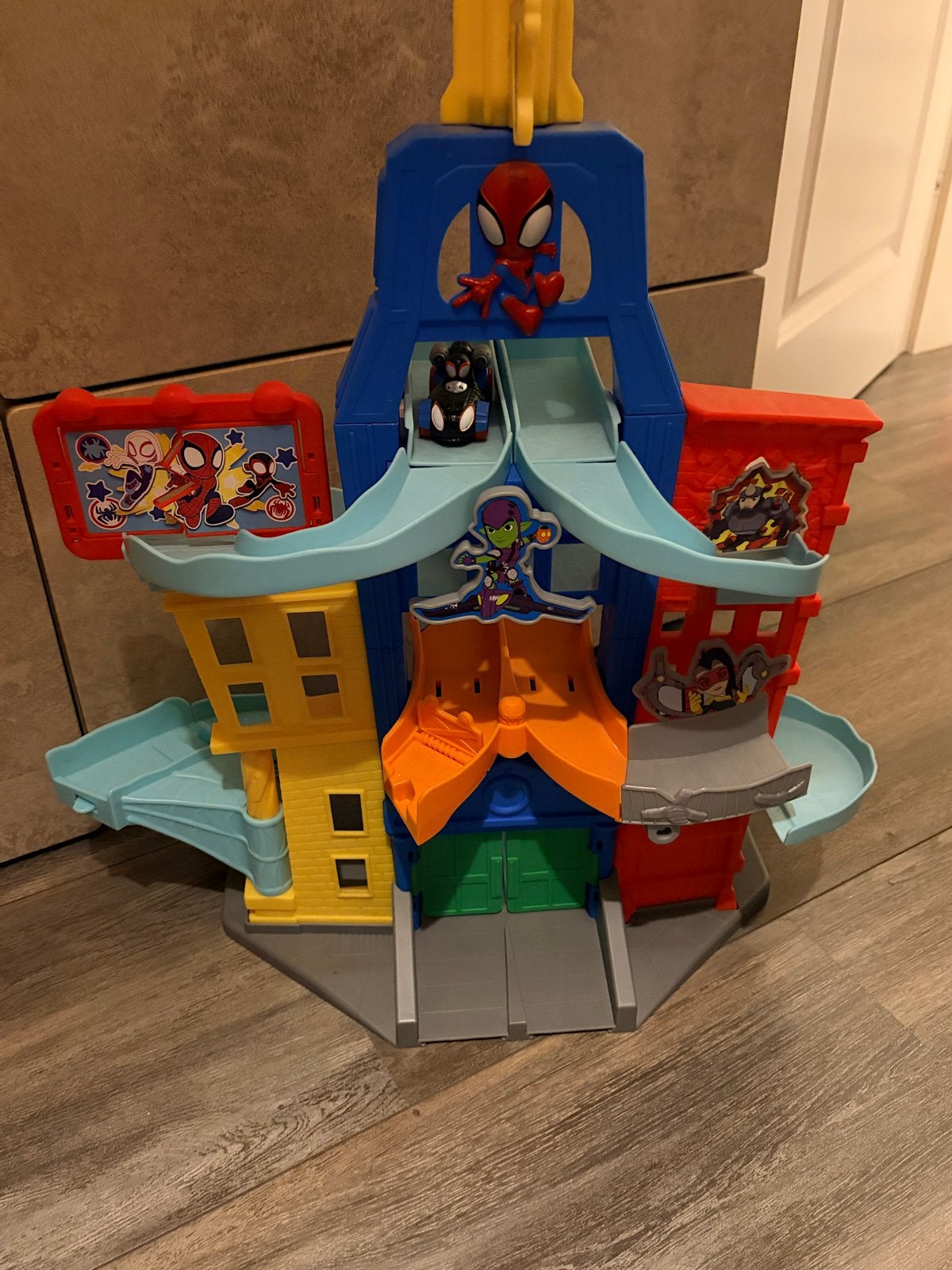 Spiderman speelset met auto's spidey, Kinderen en Baby's, Ophalen, Zo goed als nieuw, Jongen of Meisje