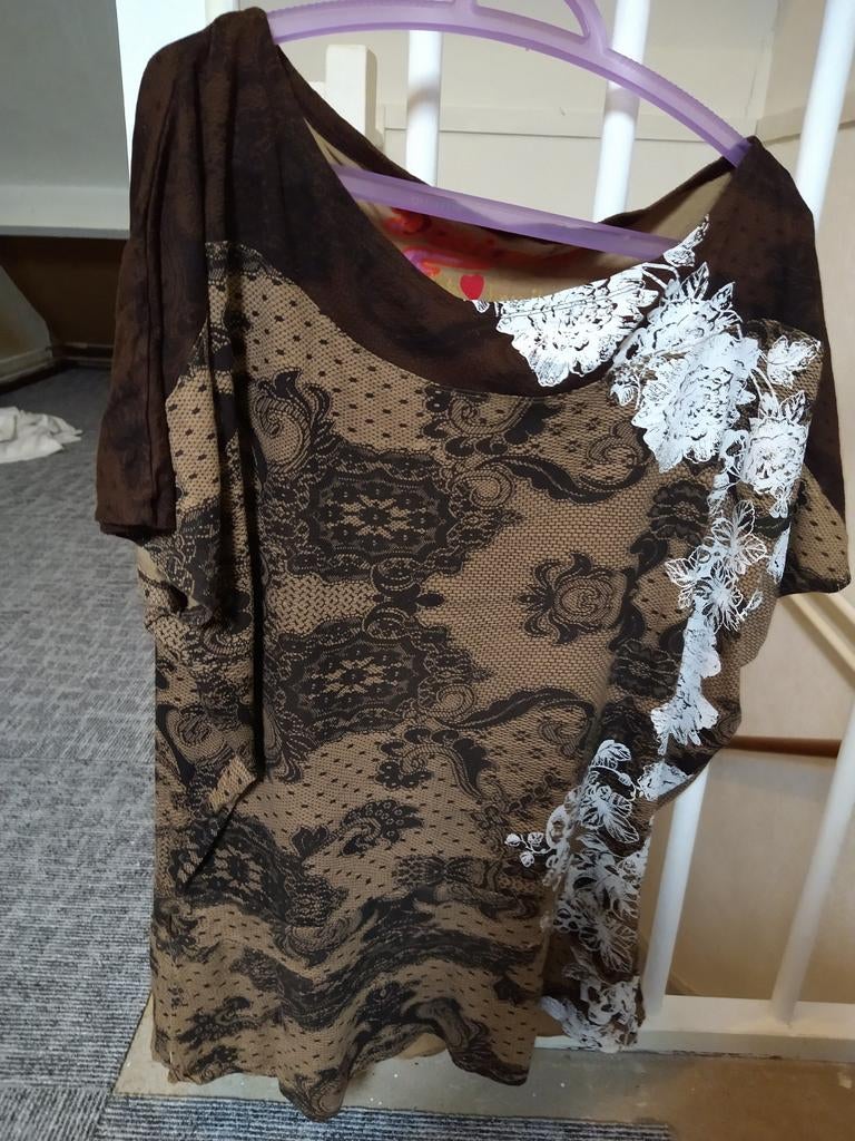 Desigual shirt maat L, Bruin, Maat 42/44 (L), Ophalen of Verzenden, Zo goed als nieuw