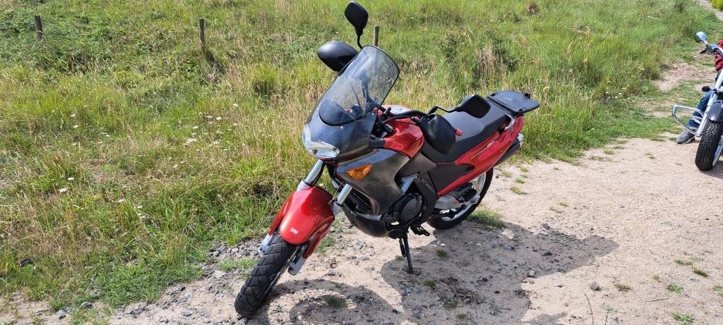 Aprilia Pegaso 650, Motorrijbewijs A, Particulier, Meer dan 35 kW, Toermotor