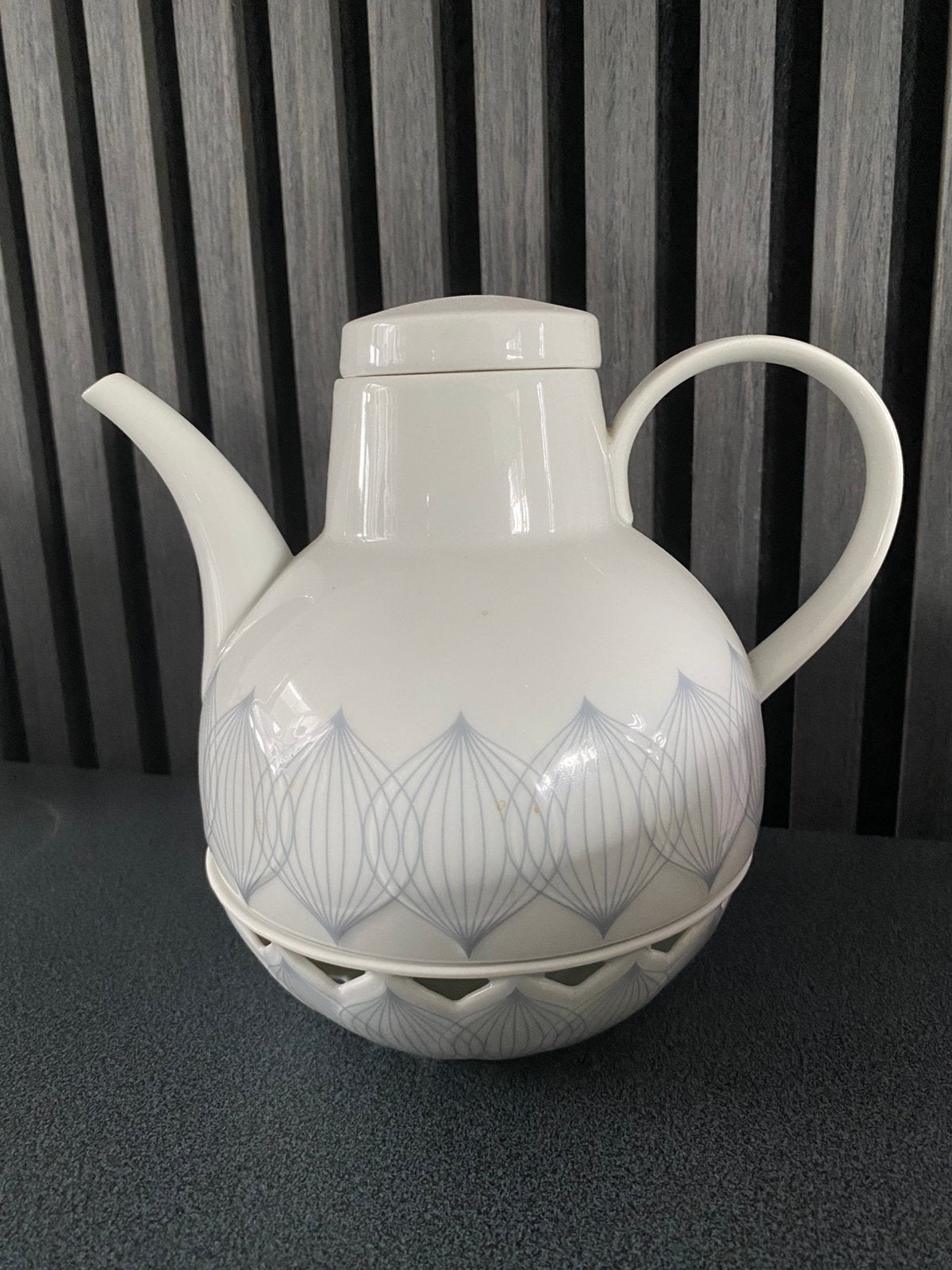 Rosenthal theepot vintage lotus, Ophalen of Verzenden, Zo goed als nieuw, Theepot, Modern