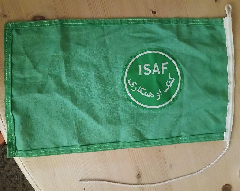 Voertuig vlag isaf., Ophalen of Verzenden, Landmacht