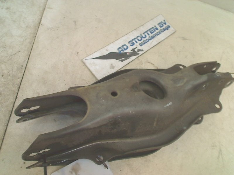 Draagarm Set ACHTER Mercedes-Benz C (C205) 2018 A2053521900, Gebruikt, Mercedes-Benz AG, Mercedes-Benz, Mercedesstraße 120, Stuttgart 70372, , Duitsland