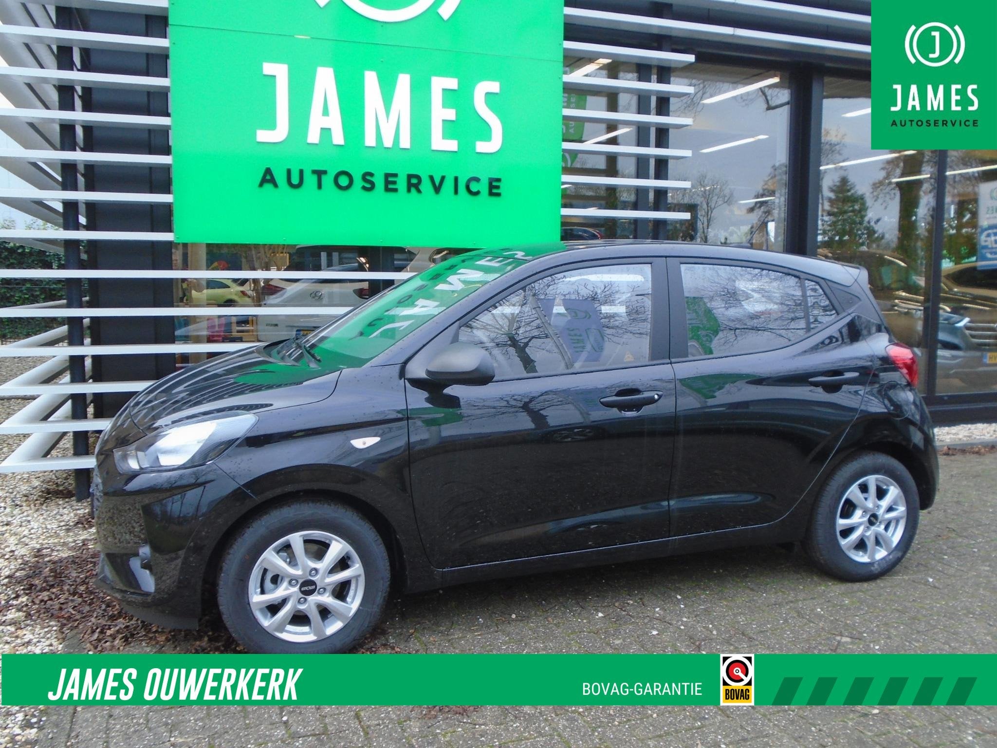 Hyundai i10 1.0 Comfort 2025MY met groot navigatie & lm velg, Auto's, Dealer onderhouden, Stof, Euro 6, 899 kg