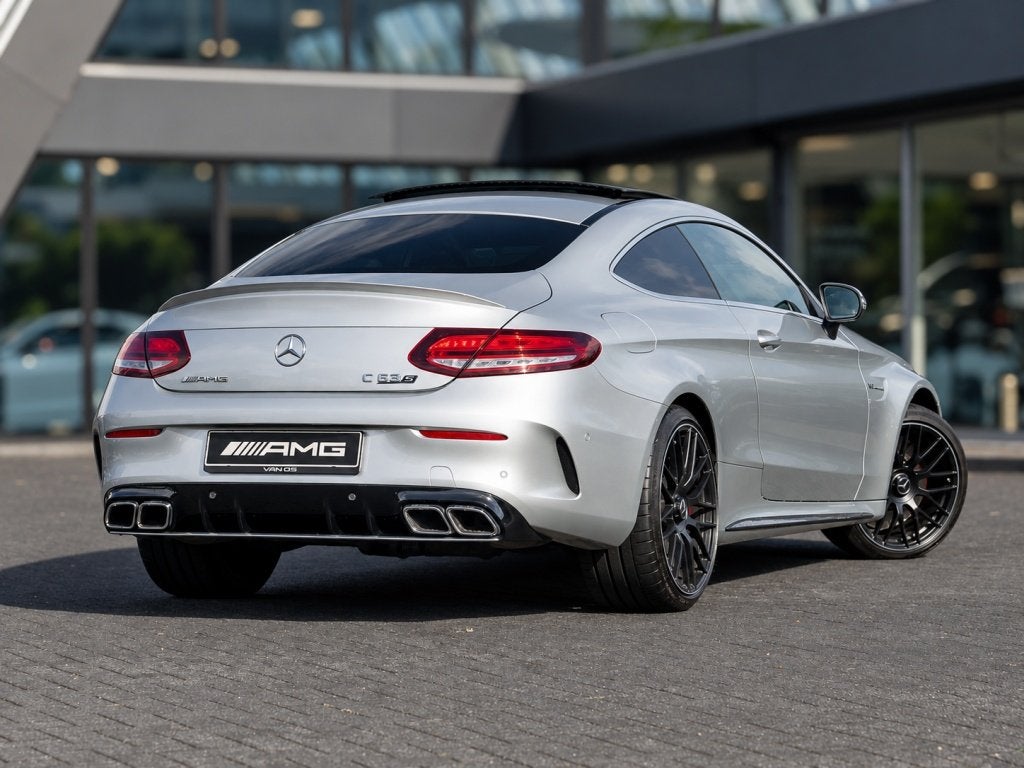 Mercedes-Benz C-Klasse Coupé AMG 63 S | Performance stoelen, Gebruikt, 510 pk, 4 stoelen, Leder