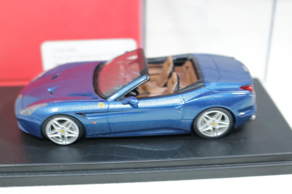 Looksmart LS434B Ferrari California T Spider Blue Ribot MIB, Hobby en Vrije tijd, Modelauto's | 1:43, Nieuw, Auto, Overige merken
