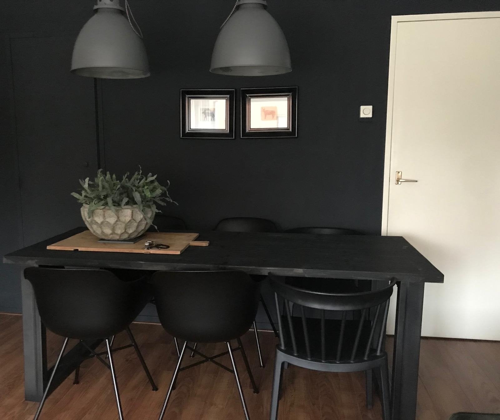 Zwarte eettafel met 6 stoelen., Ophalen, Gebruikt, Hout, Zwart