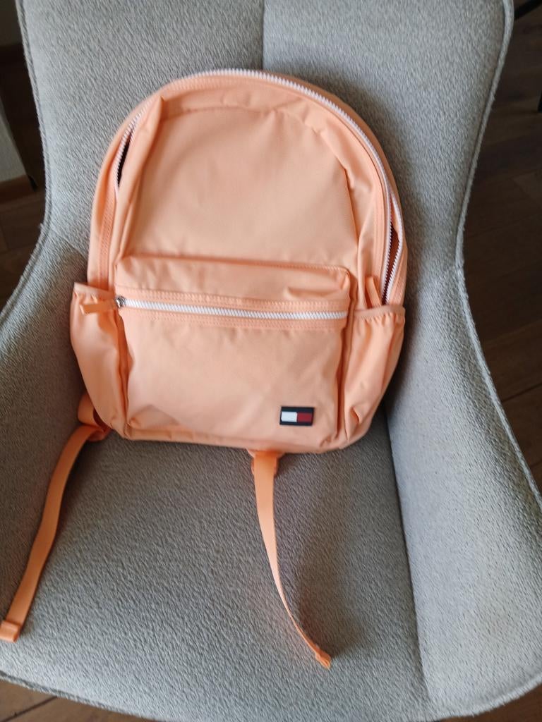 Tommy Hilfiger rugzak - Oranje, Overige merken, 25 tot 40 cm, Nieuw, Ophalen of Verzenden