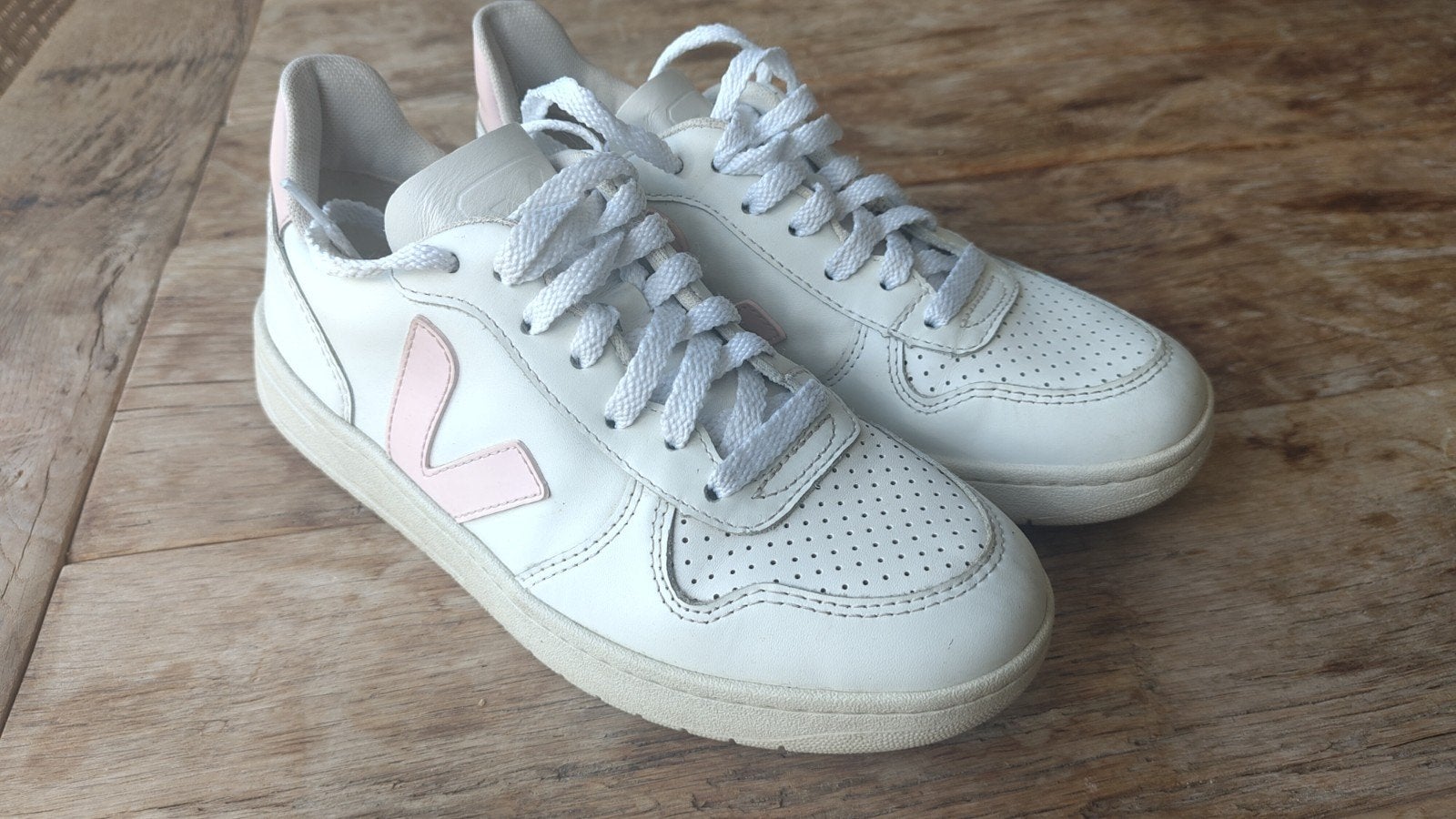 Veja V-10 sneakers wit met roze, maat 36, Wit, Veja, Ophalen of Verzenden, Sneakers of Gympen