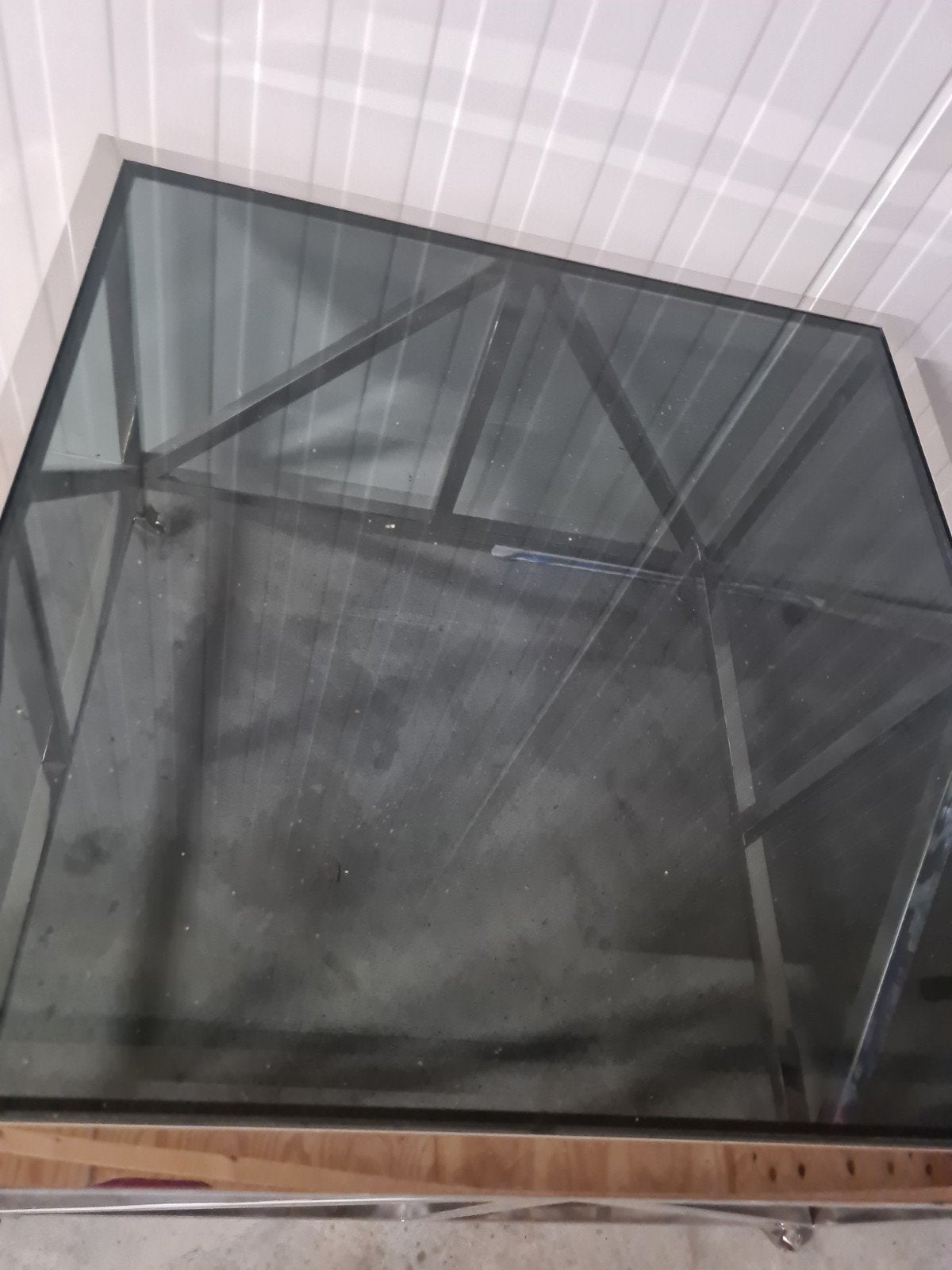Eichholtz Glazen Salontafel/Buffettafel met Wieltjes, Ophalen