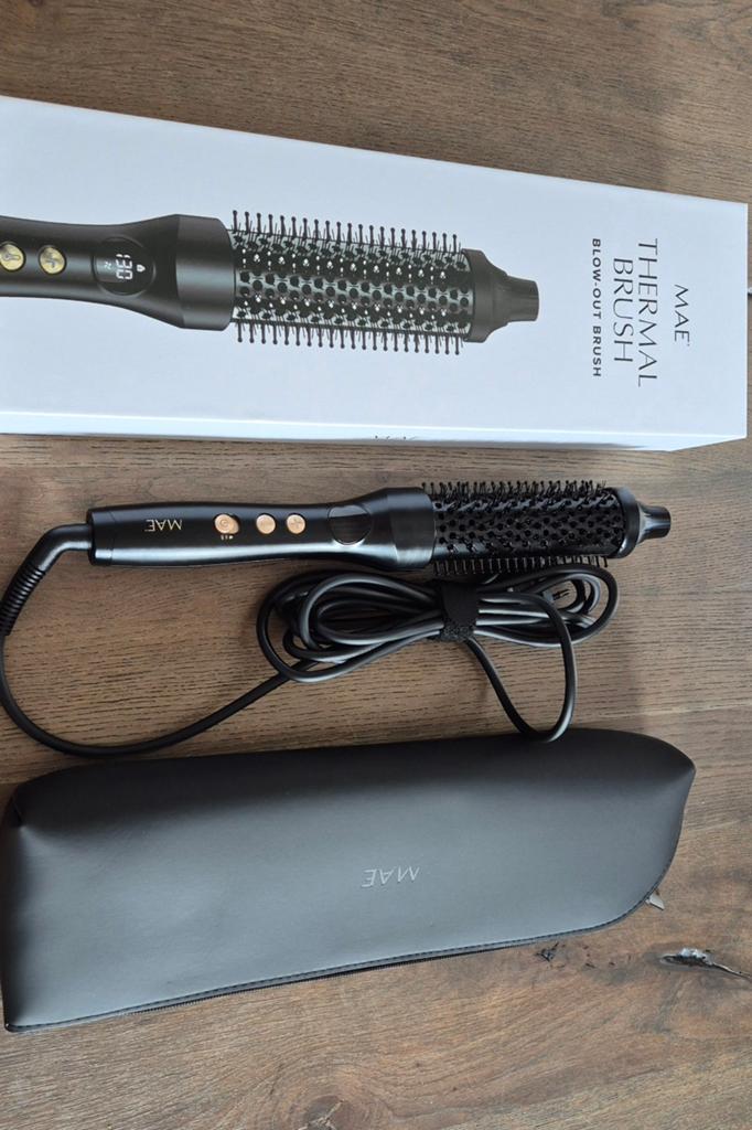 Mae thermal brush. Z.g.a.n, Sieraden, Tassen en Uiterlijk, Uiterlijk | Haarverzorging, Ophalen, Zo goed als nieuw, Krultang of Stijltang