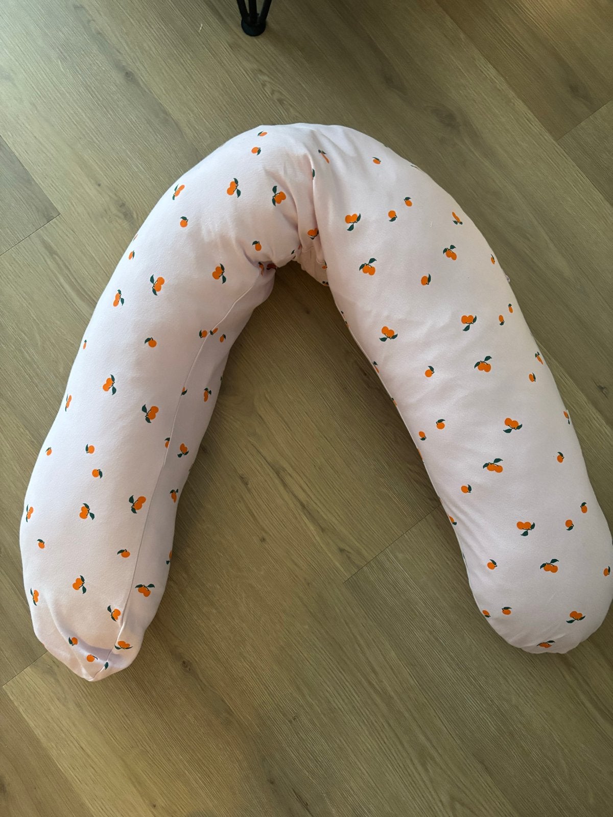Voedingskussen/zwangerschapskussen met sinaasappelprint, Ophalen, Zo goed als nieuw