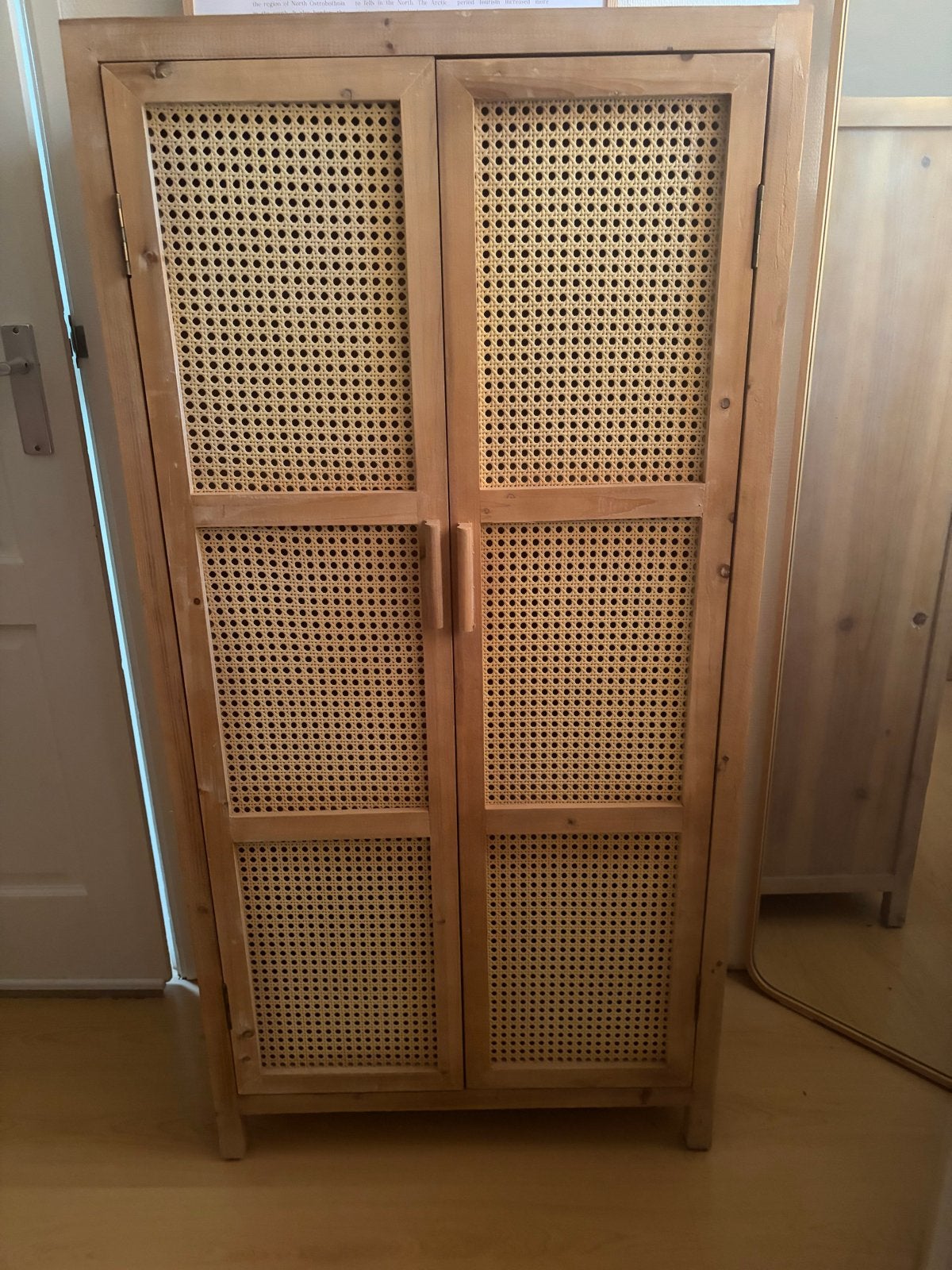 Xenos kast met webbing, Ophalen, 100 tot 150 cm, 50 tot 100 cm, Zo goed als nieuw