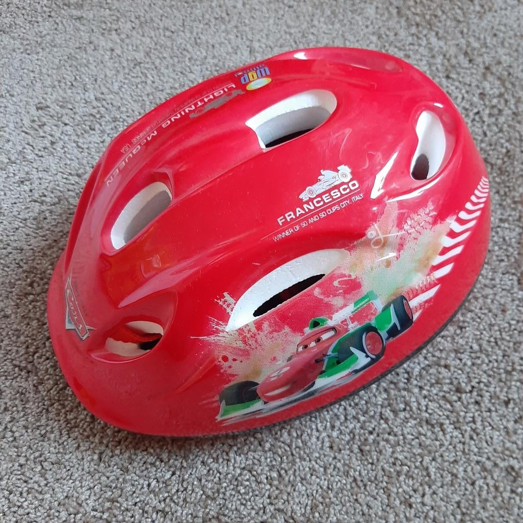 Fietshelm Cars Lightning McQueen - Kinderhelm, Gebruikt, Jongen of Meisje, Overige maten, Disney Cars